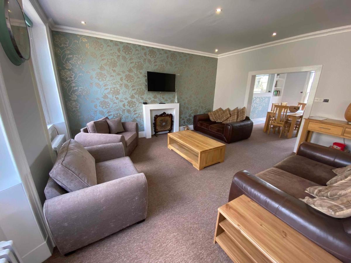 Bath Roof Terrace Apartment, City Centre, Sleeps Up To 8 מראה חיצוני תמונה