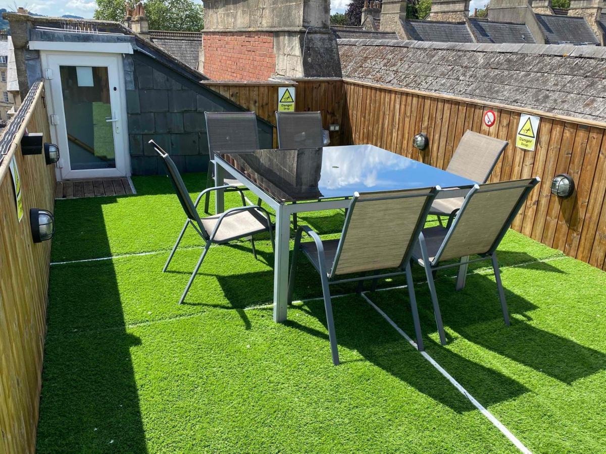 Bath Roof Terrace Apartment, City Centre, Sleeps Up To 8 מראה חיצוני תמונה