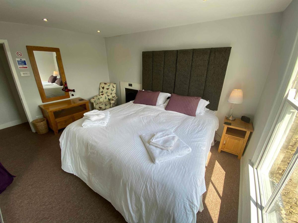 Bath Roof Terrace Apartment, City Centre, Sleeps Up To 8 מראה חיצוני תמונה